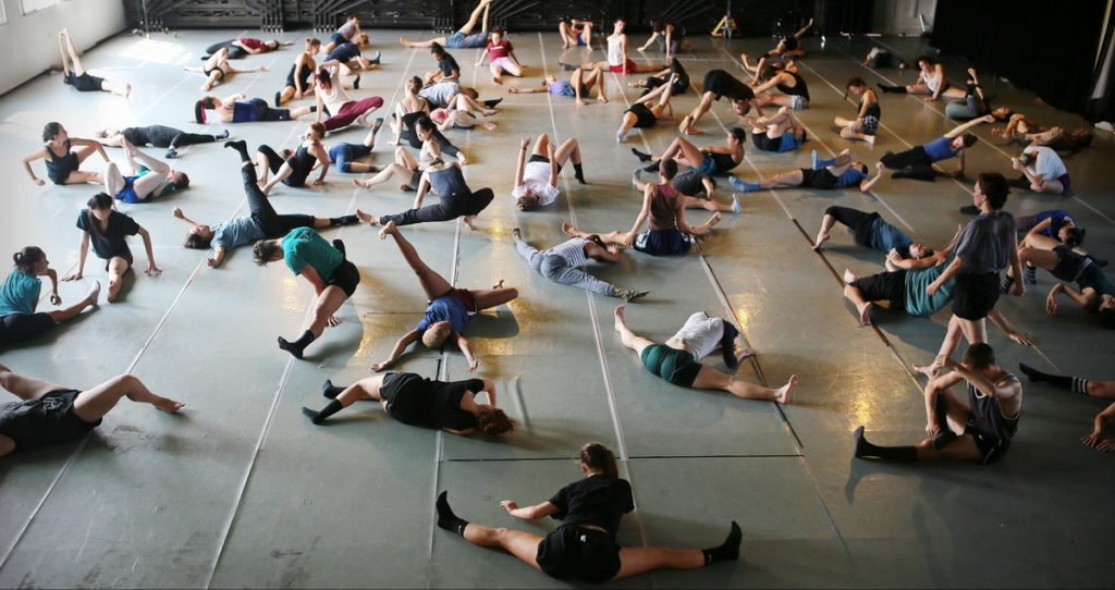 Caroline Boussard : Gaga/people + Gaga/dancers + Noa Zuk Répertoire 11 Gaga/dancers - photo: Ascaf
