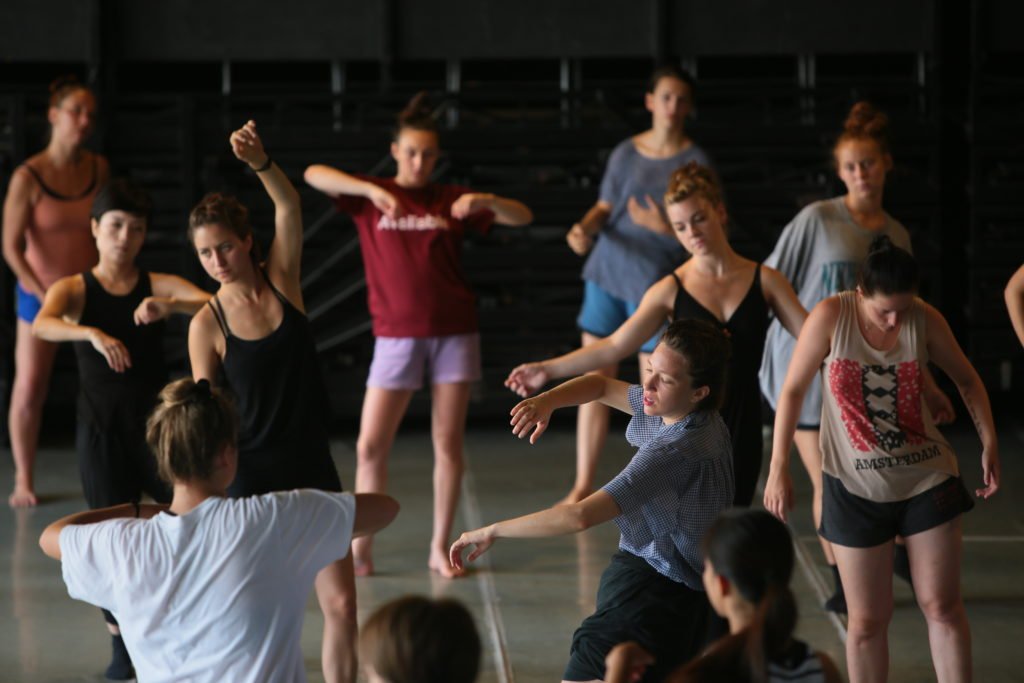 Caroline Boussard : Gaga/people + Gaga/dancers + Noa Zuk Répertoire 9 Gaga/dancers - photo: Ascaf