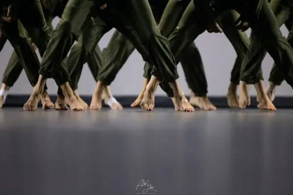 Réservation des cours d'essai 5 Danse contemporaine ado montpellier